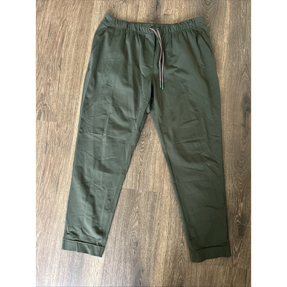 Lululemon Keep‎ Moving 7/8 Pant Women's Size 6 Olive Pink String Green Pull On